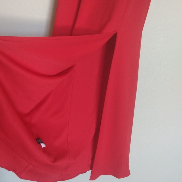 Off-Shoulder Red Evening Gown - Picture 9 of 16